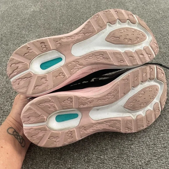 ASICS Roadblast Running Shoes - Picture 5 of 8